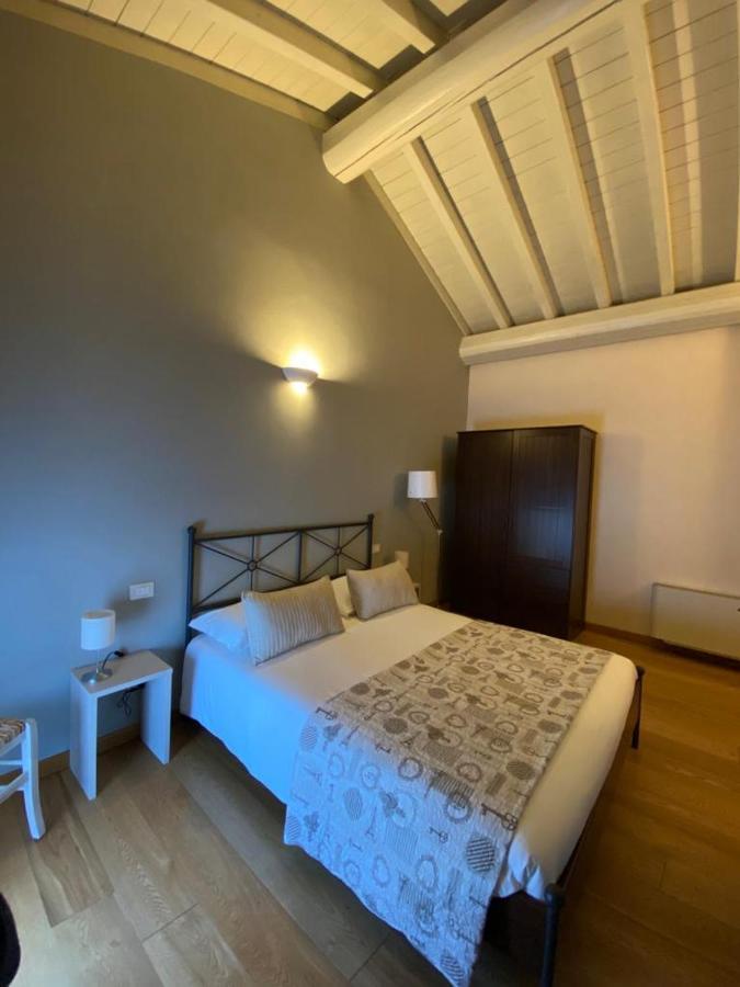Dall Ingles Bed & Breakfast Cavriana Екстериор снимка