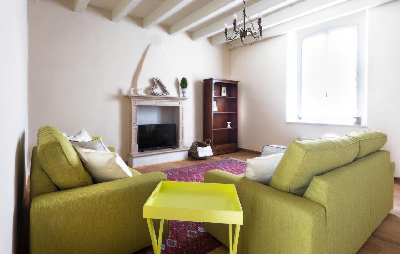 Dall Ingles Bed & Breakfast Cavriana Екстериор снимка